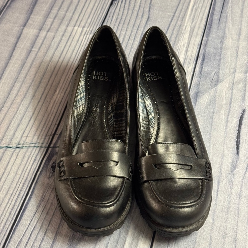 Vintage Hot Kiss Black Chunky Heel Loafers, Size 8 1/2